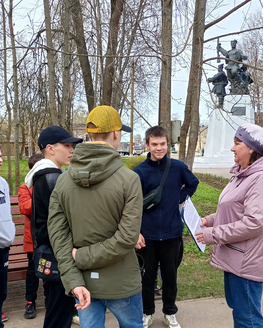 В Осташкове для школьников провели патриотическую игру "Защитники Селигера" 