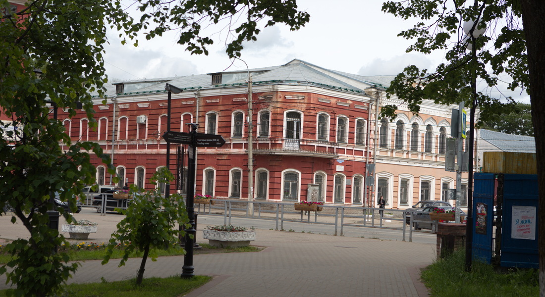 Презентация книги Дениса Ивлева  «Вышний Волочёк. Нестандартный путеводитель» Презентация книги Дениса Ивлева  «Вышний Волочёк. Нестандартный путеводитель»