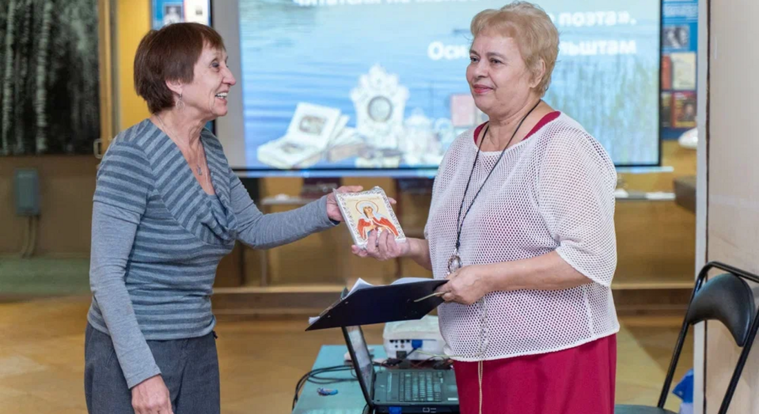 В Конаковском краеведческом музее прошёл творческий вечер Татьяны Бутузкиной В Конаковском краеведческом музее прошёл творческий вечер Татьяны Бутузкиной