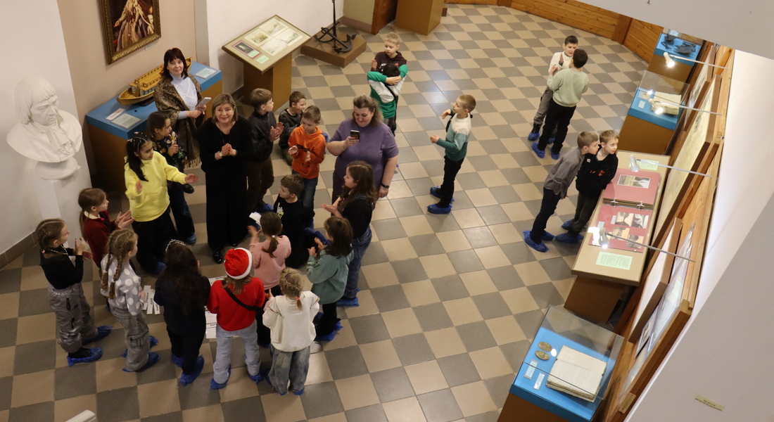 Предновогодняя суета в Вышневолоцком краеведческом музее им. Г. Г. Монаховой