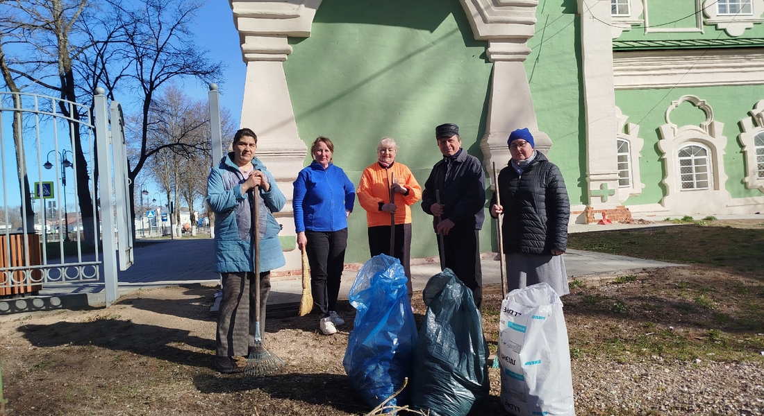 Субботник в Торопце