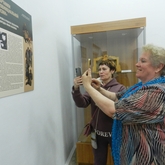 В Конаковском краеведческом музее продолжается выставка работ скульптора-самородка Ивана Абаляева