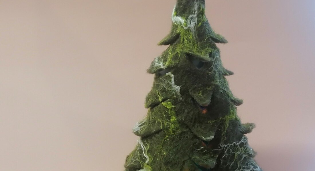 Мастер-класс по валянию «Ёлка» Мастер-класс по валянию «Ёлка»