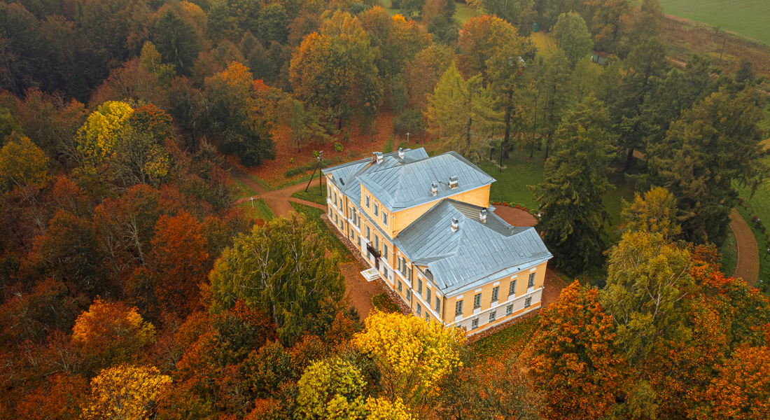 Интерактивная программа «Старинный замок был построен, как замки строиться должны» (12+) Интерактивная программа «Старинный замок был построен, как замки строиться должны» (12+)