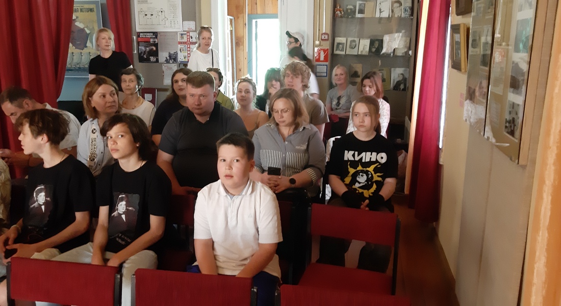 Ученики и преподаватели музыкальной школы посетили Музей С. Я. Лемешева 