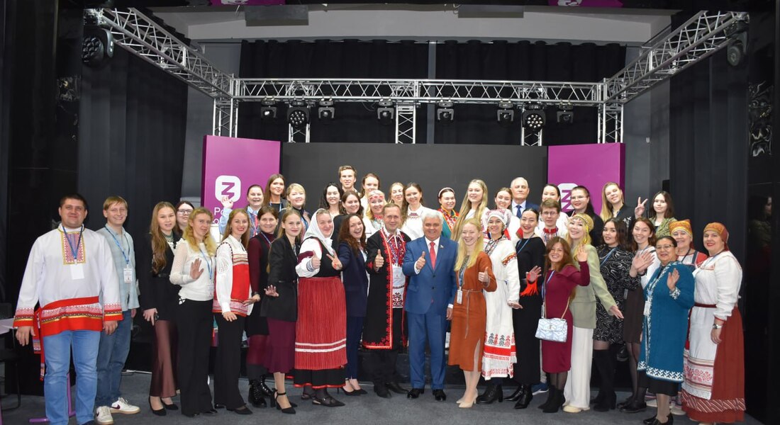 Сотрудники Карельского национального краеведческого музея приняли участие в круглом столе, посвящённом 80-летию Победы в Великой Отечественной войне Сотрудники Карельского национального краеведческого музея приняли участие в круглом столе, посвящённом 80-летию Победы в Великой Отечественной войне