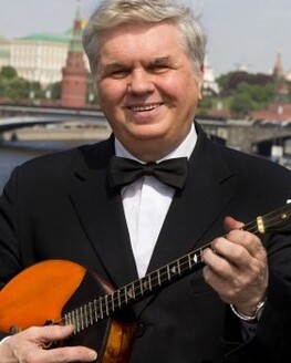 Творческая встреча с руководителем квартета «Московская балалайка» Владимиром Ионченковым