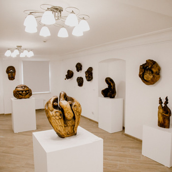 Персональная выставка Вячеслава Почечуева «Древо жизни»