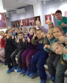 День музейного селфи с «Цветочками»: гладим рубелем и делаем «себяшки»