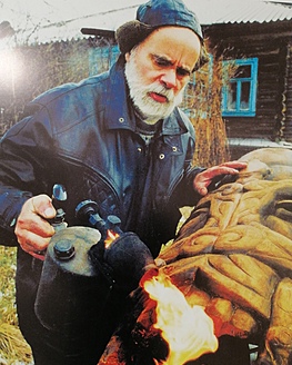  Бежецкий музей приглашает на просмотр документального фильма «Древо жизни» о художнике Вячеславе Почечуеве