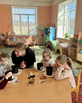 Акция «Цветы Победы»