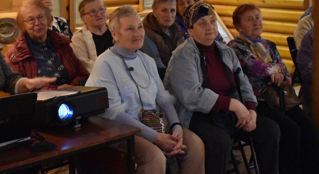 Слушатели факультета «Краеведение» Университета третьего возраста в Кашинском краеведческом музее