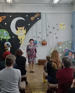 В Осташковском краеведческом музее открылась выставка «Живут на Земле существа неземной красоты»