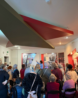 Дети блокадного Ленинграда посетили Музей Калининского фронта Дети блокадного Ленинграда посетили Музей Калининского фронта