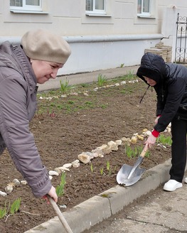В Старицком краеведческом музее прошел субботник