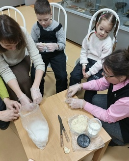 «Баская коровушка»: как в Весьегонске возрождают рождественскую традицию «Баская коровушка»: как в Весьегонске возрождают рождественскую традицию