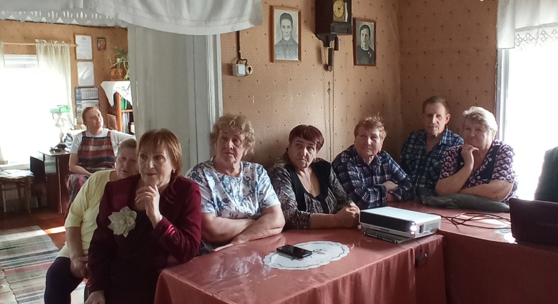 Песни, выставка и воспоминания о войне на «Ночь в музее» в Доме-музее М.И. Калинина Песни, выставка и воспоминания о войне на «Ночь в музее» в Доме-музее М.И. Калинина