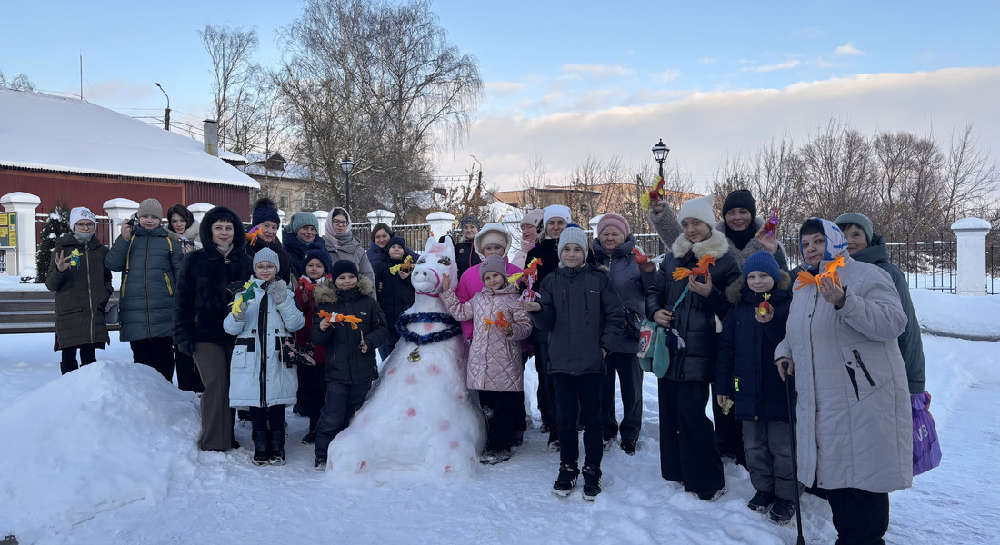 «Конь в сердце русской души»: в Бежецком музее семьи создали талисманы нового года «Конь в сердце русской души»: в Бежецком музее семьи создали талисманы нового года