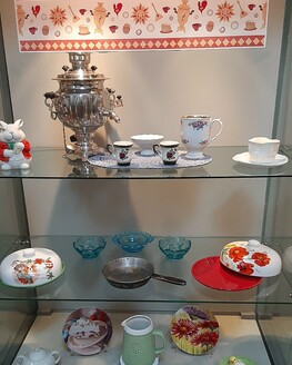 Выставка «Красна масленица не только блинами» Выставка «Красна масленица не только блинами»