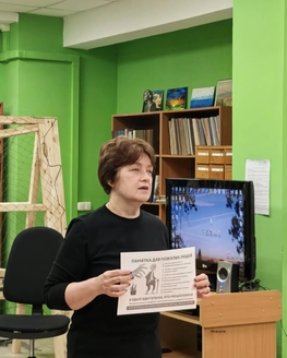 Совместная профилактическая беседа Дома‑музея С. Д. Дрожжина и правоохранительных органов с социальными работниками посёлка Новозавидовский