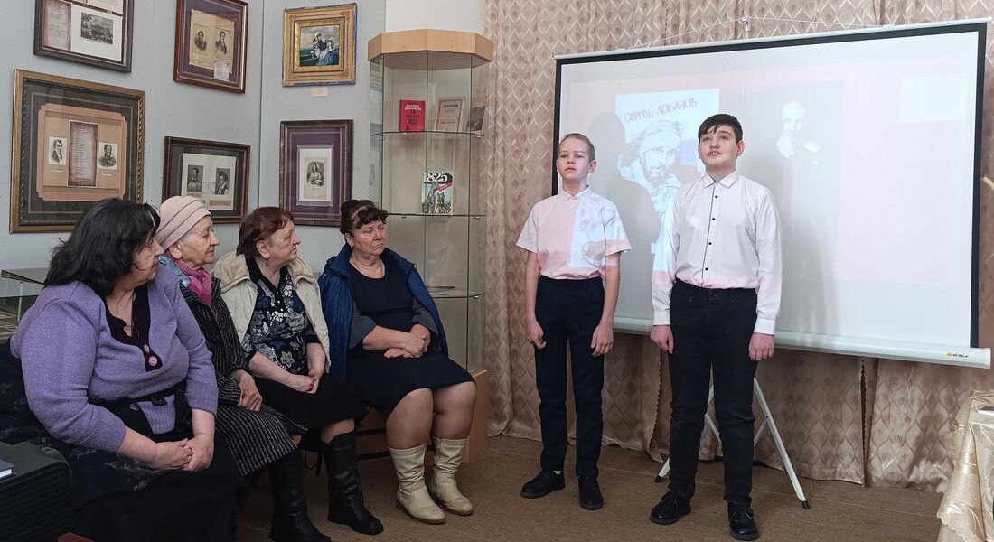 День поэзии состоялся в Кашине День поэзии состоялся в Кашине