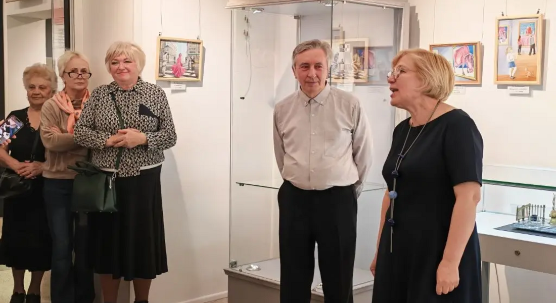 В Удомельском краеведческом музее состоялось открытие художественной выставки «Моя литературщина»