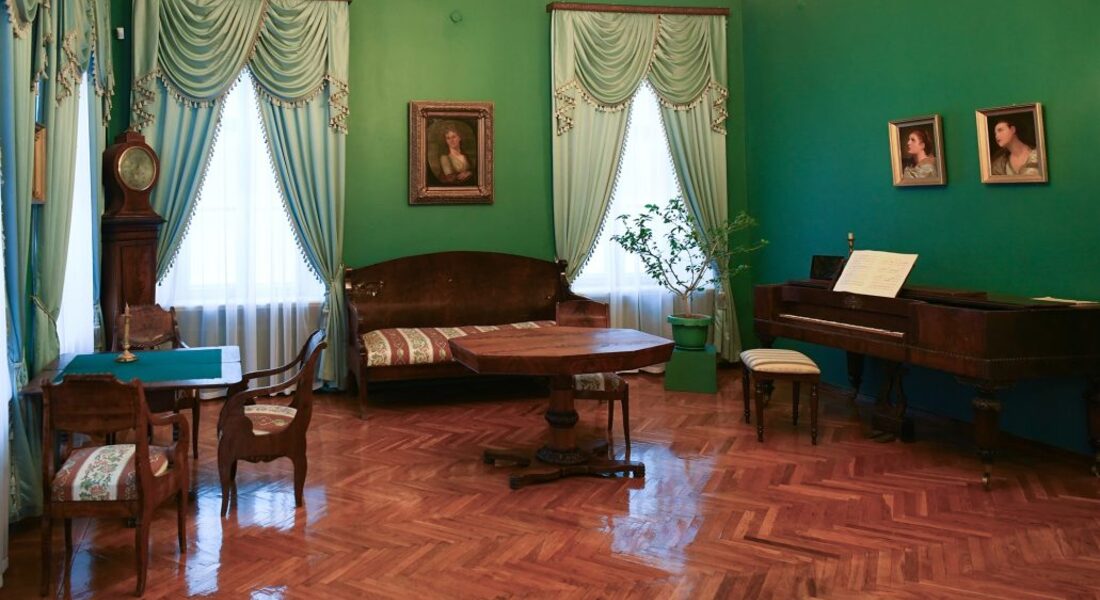 Встреча «Поговорим о Пушкине негромко»