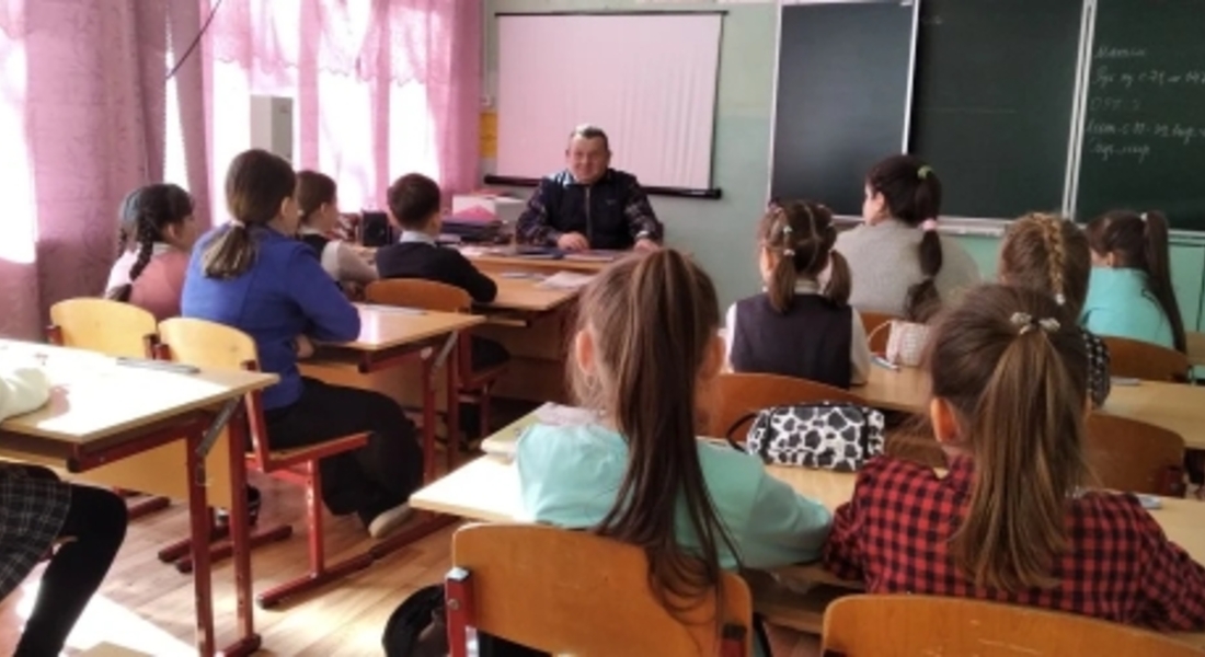 «На родине М. И. Калинина»: в д. Верхняя Троица прошла лекция для учеников школы