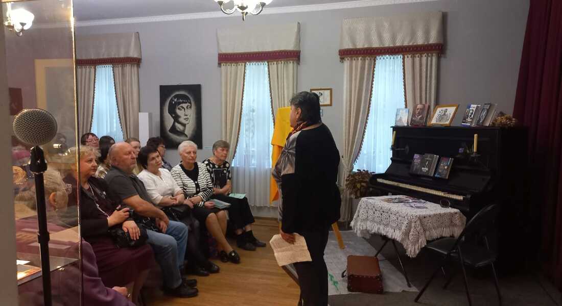 Акция «Ночь музеев» прошла в в Музейно-литературном центре «Дом поэтов» Акция «Ночь музеев» прошла в в Музейно-литературном центре «Дом поэтов»