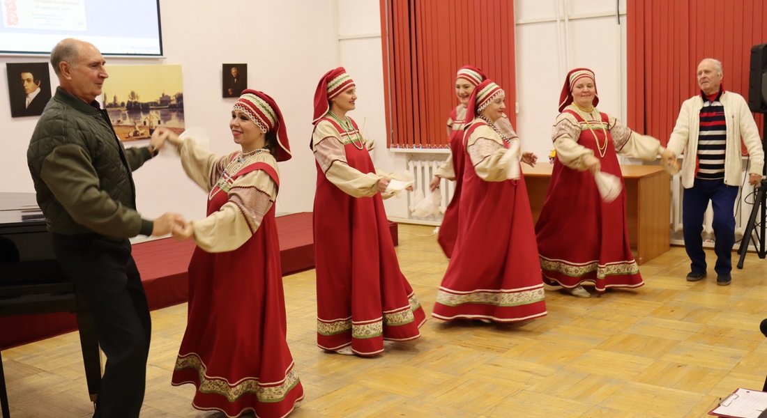 Программа «Единством славен мир искусства» проведена в в рамках акции «Ночи искусств» в Вышневолоцком краеведческом музее им. Г.Г. Монаховой