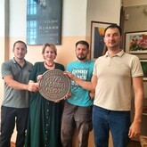 Передача модели памятника Кашинскому пулу (монете) в Кашинский краеведческий музей