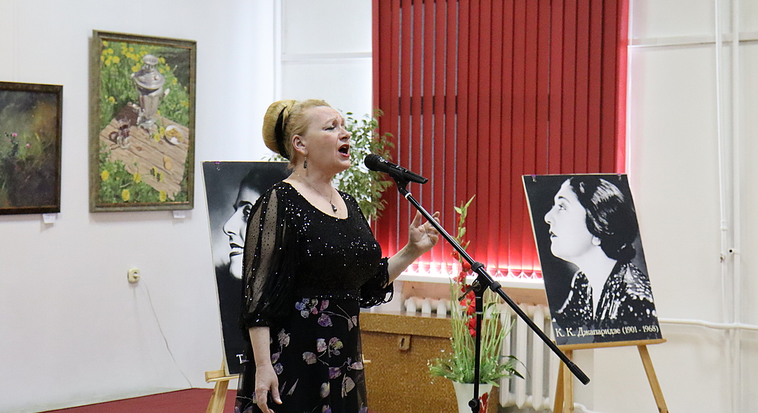 В Вышневолоцком краеведческом музее им. Г.Г. Монаховой состоялся концерт «Великие исполнители романса»