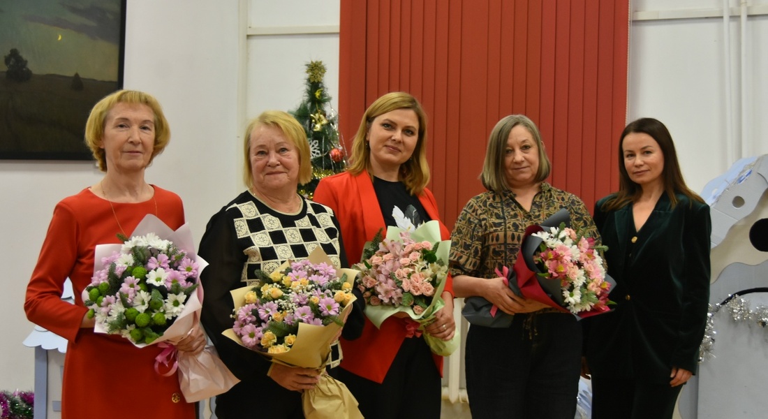 Презентация книги «…Колыбельную пела война»