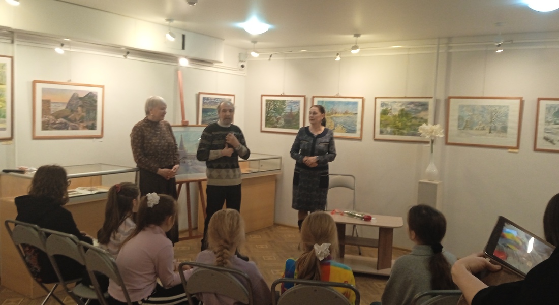 В Ржевском краеведческом музее прошла творческая встреча с художницей Светланой Юрьевной Азаренковой