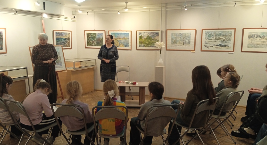 В Ржевском краеведческом музее прошла творческая встреча с художницей Светланой Юрьевной Азаренковой