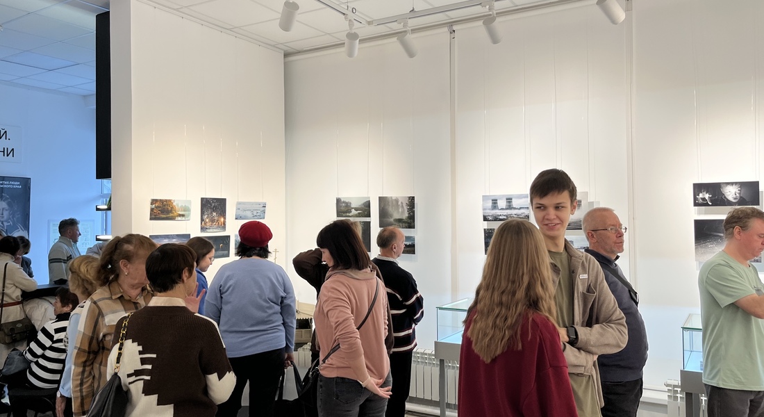 Открытие фотовыставки «Путешествие домой» фотохудожника Михаила Озерова Открытие фотовыставки «Путешествие домой» фотохудожника Михаила Озерова