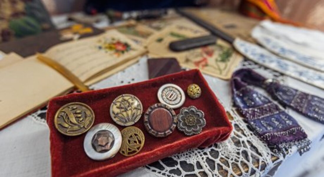 Экскурсия «Застежки для одежки»