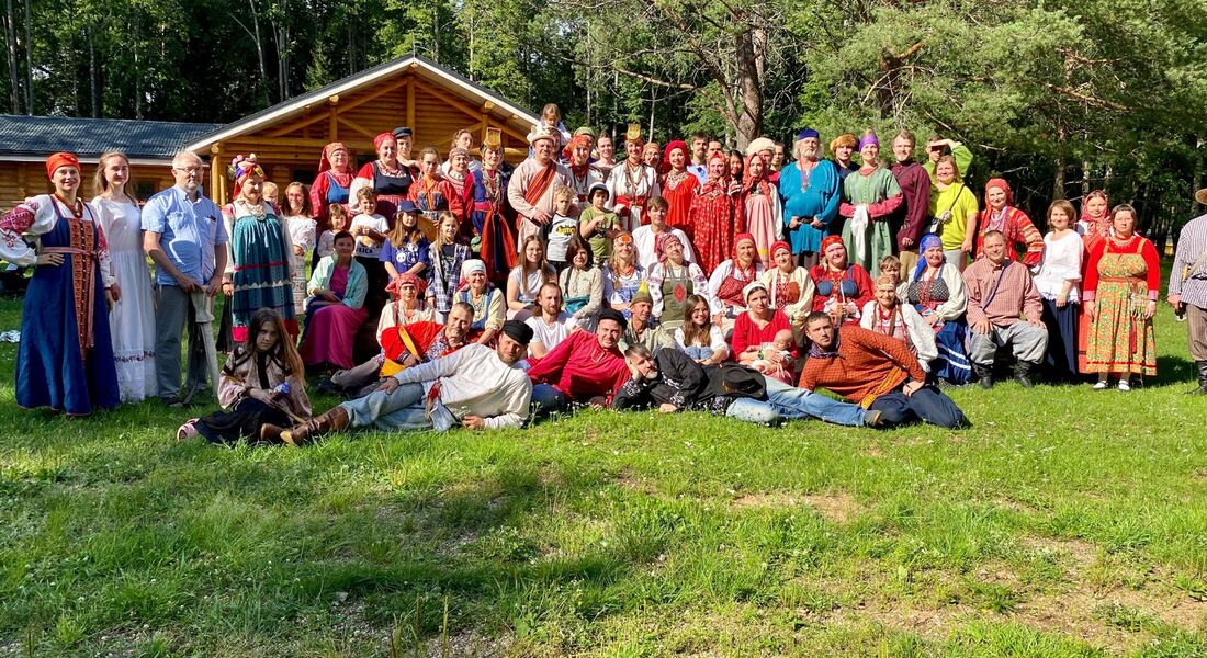 В Архитектурно-этнографическом музее «Василёво» прошел Всероссийский фестиваль творческих коллективов «Живая Русь» В Архитектурно-этнографическом музее «Василёво» прошел Всероссийский фестиваль творческих коллективов «Живая Русь»