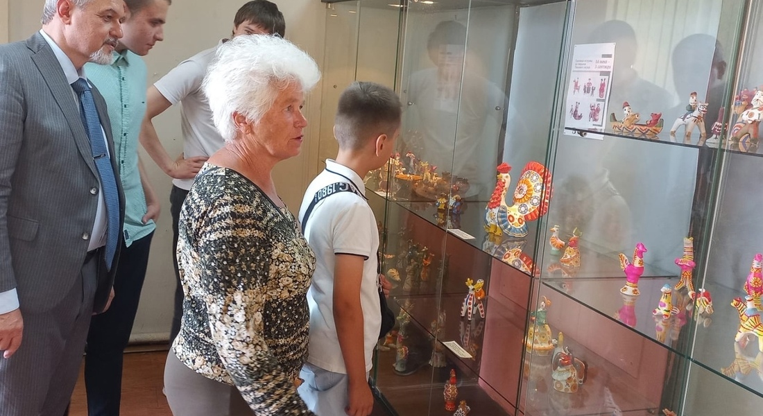 В Бельском краеведческом музее открылась выставка «Глиняная игрушка из собрания Тверского музея» В Бельском краеведческом музее открылась выставка «Глиняная игрушка из собрания Тверского музея»