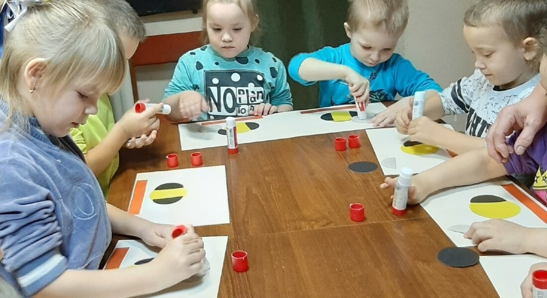 В Бельском краеведческом музее провели интерактивную программ для детей "Синичкин день"