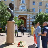 Открыли мемориальный бюст С.Я. Лемешева! Открыли мемориальный бюст С.Я. Лемешева!