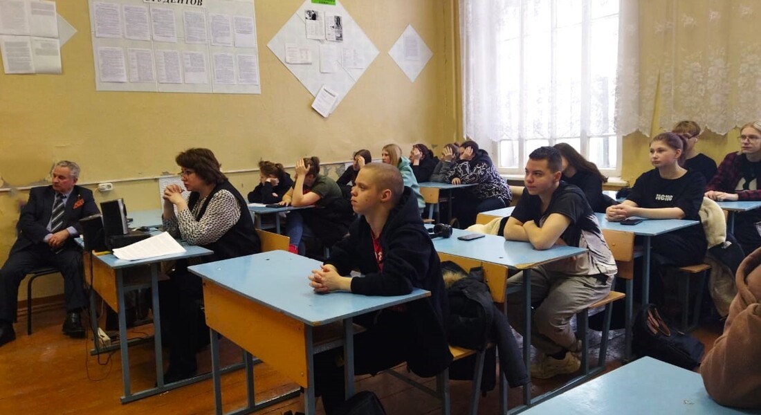 Заведующий Кашинским краеведческим музеем провела для студентов урок памяти и мужества Заведующий Кашинским краеведческим музеем провела для студентов урок памяти и мужества