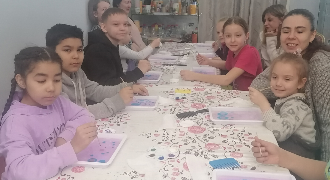 В Музее А.С. Пушкина в Торжке на воде рисовали зимний лес В Музее А.С. Пушкина в Торжке на воде рисовали зимний лес