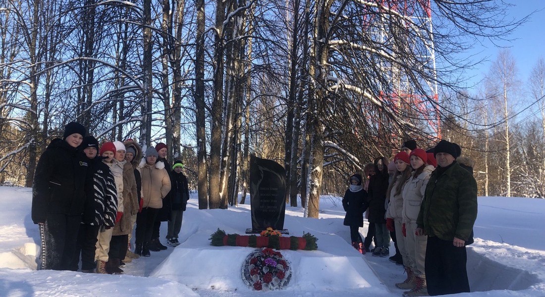 В Музее партизанской славы в деревне Пожня для школьников прошли экскурсии В Музее партизанской славы в деревне Пожня для школьников прошли экскурсии