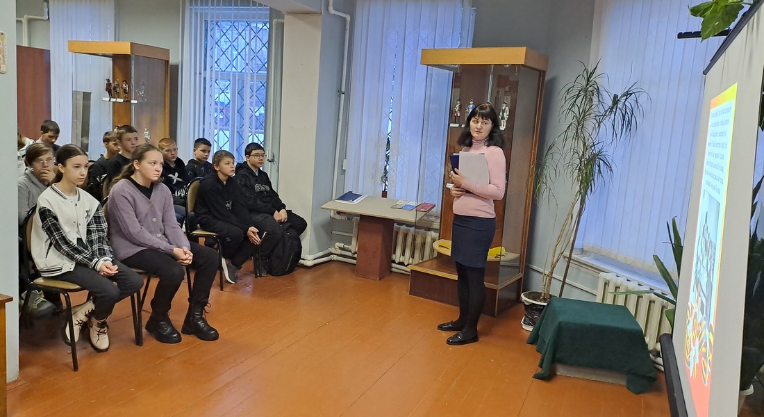 В Краснохолмском краеведческом музее прошел цикл мероприятий, приуроченных к 80-летию прорыва блокады Ленинграда В Краснохолмском краеведческом музее прошел цикл мероприятий, приуроченных к 80-летию прорыва блокады Ленинграда