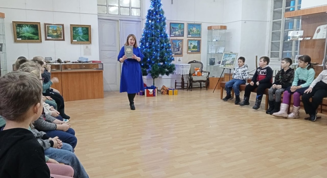 В Торопецком краеведческом музее провели интерактивное занятие для школьников В Торопецком краеведческом музее провели интерактивное занятие для школьников