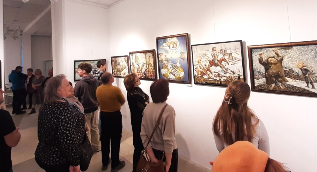 "Воплощенные сны" Дмитрия Азарова "Воплощенные сны" Дмитрия Азарова