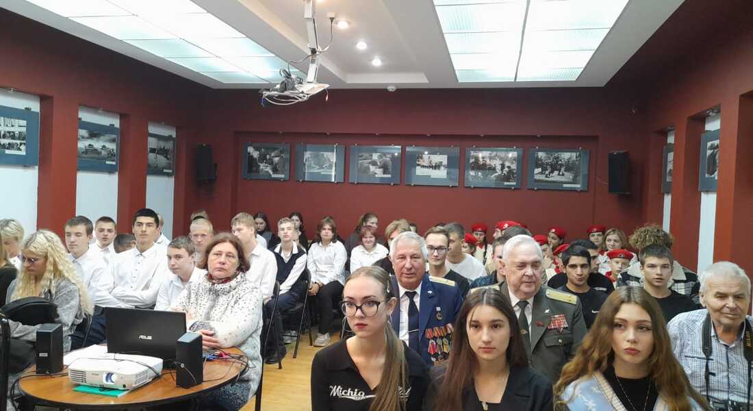 Презентация книг в Музее Калининского фронта Презентация книг в Музее Калининского фронта
