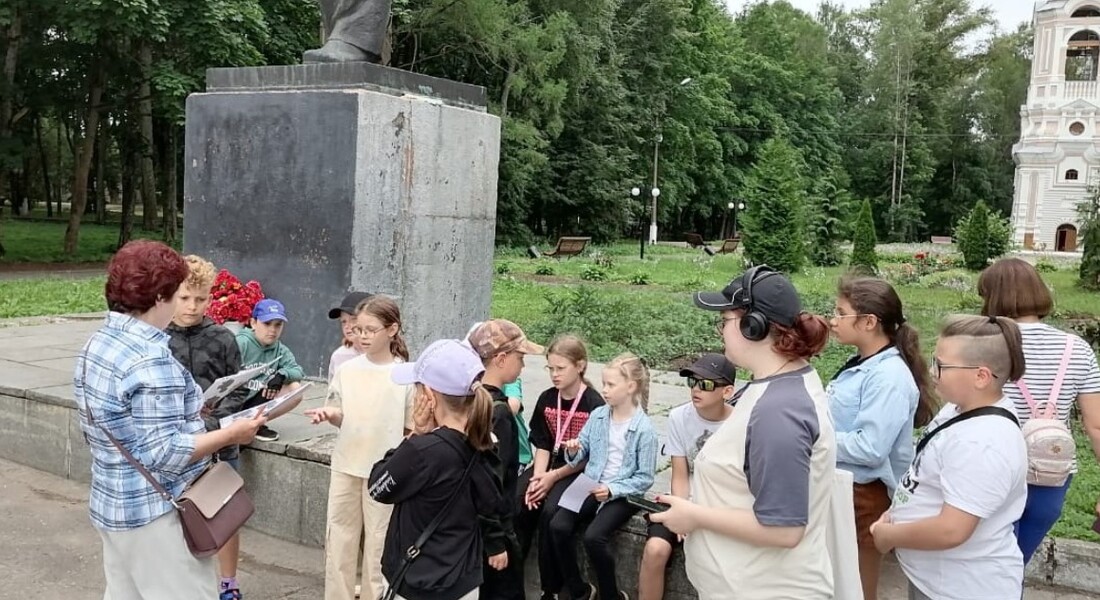 Осташковский краеведческий музей принимает гостей из летних лагерей Осташковский краеведческий музей принимает гостей из летних лагерей