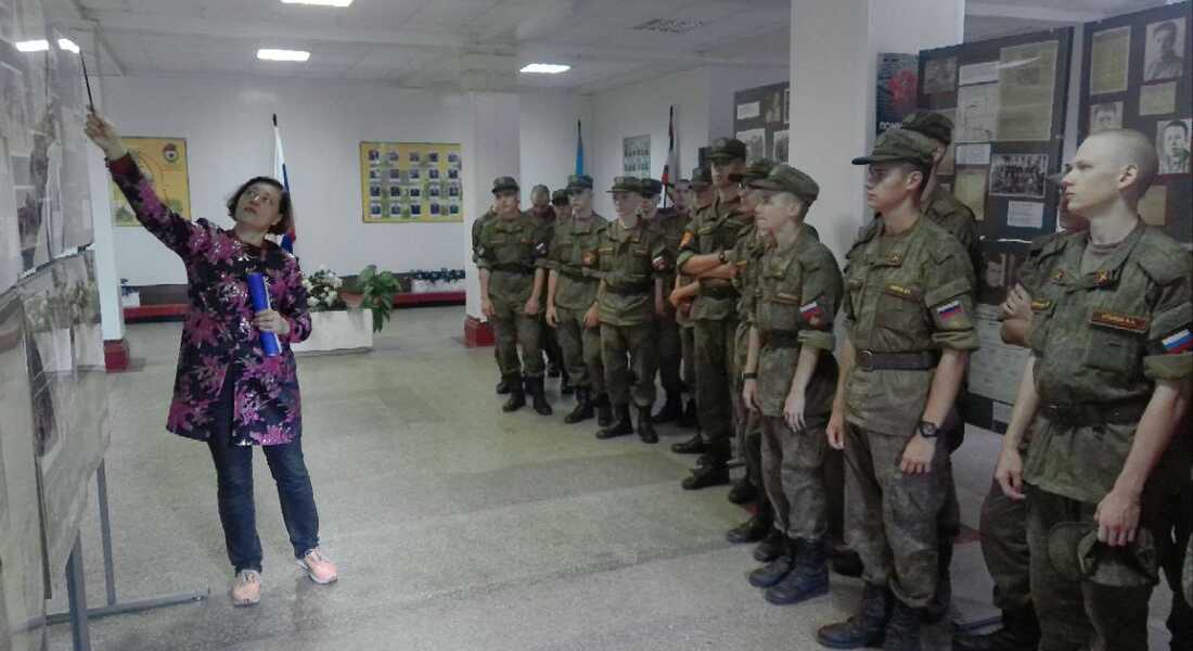 Партизанскими тропами Партизанскими тропами